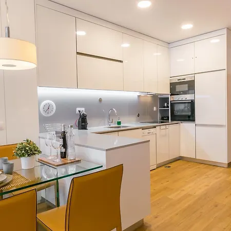 Apartment Merc Cedofeita Place Porto