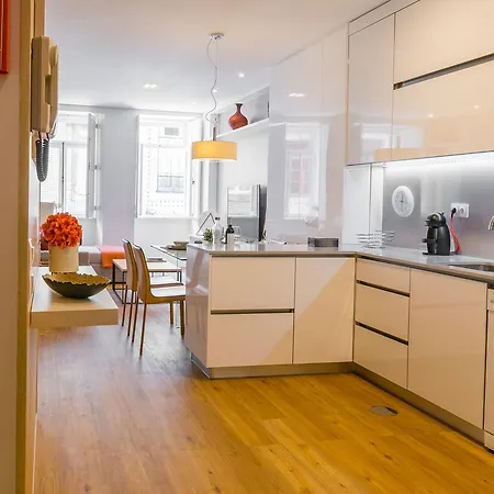 Merc Cedofeita Place *