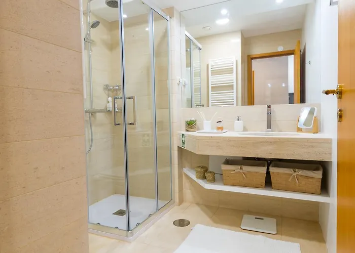 Merc Cedofeita Place