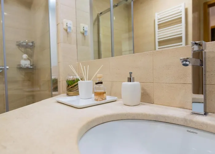 Merc Cedofeita Place *