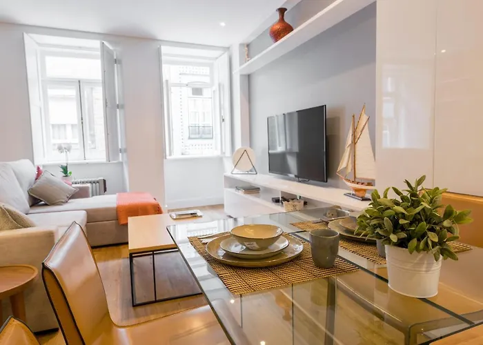 Merc Cedofeita Place * Порту