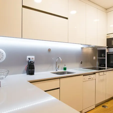 Merc Cedofeita Place Apartmán *