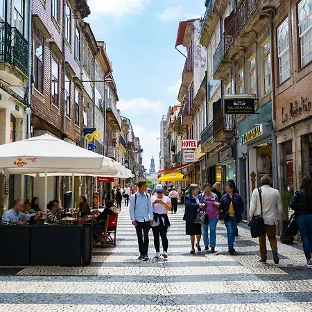 Merc Cedofeita Place *